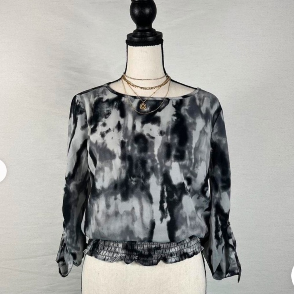 Michael Kors women’s grey and white blouse